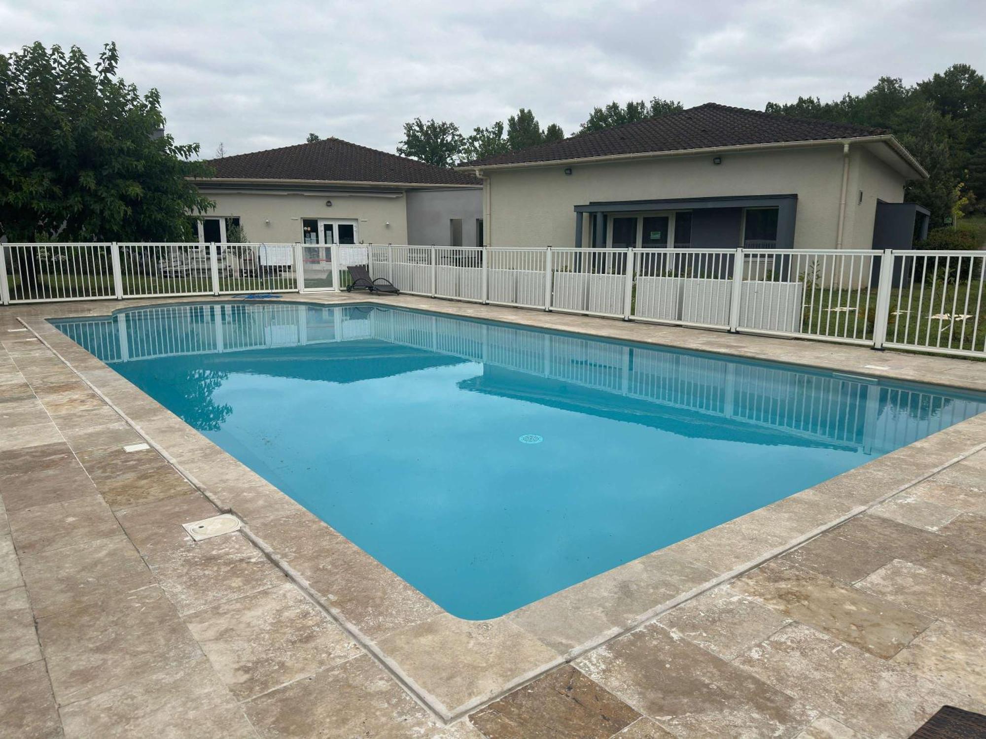 Ibis 3*