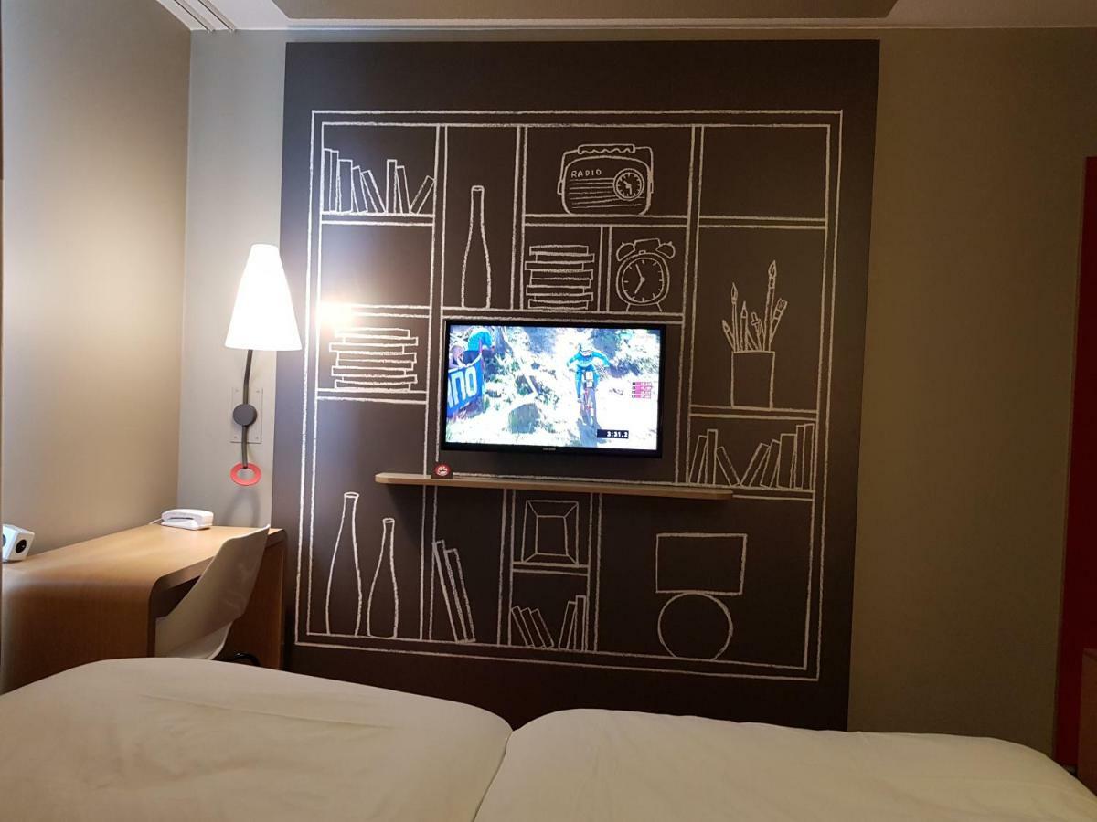 Ibis Hotel 3*